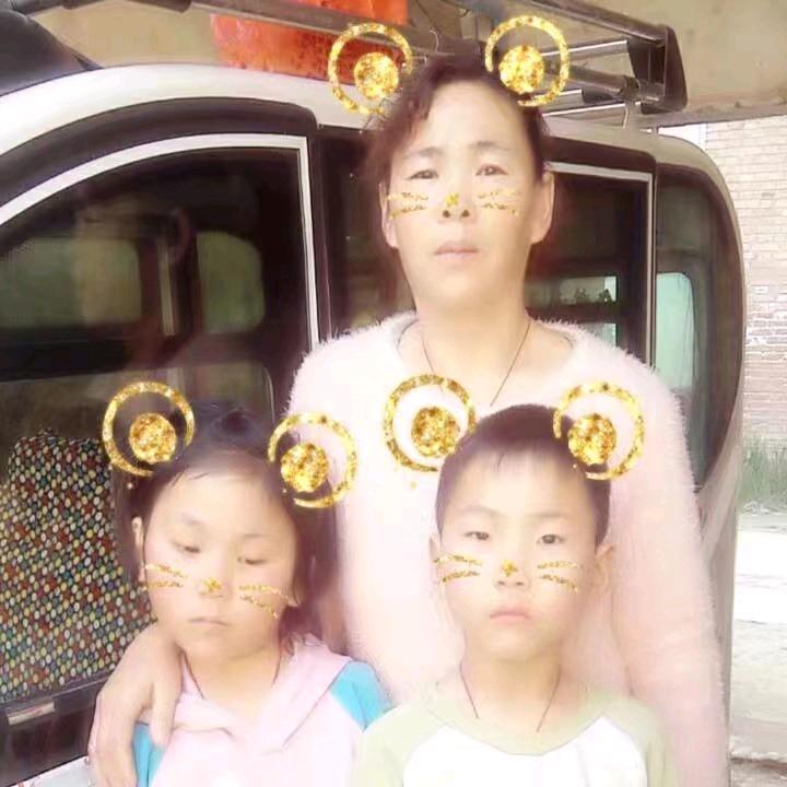 花开有时，情不易更