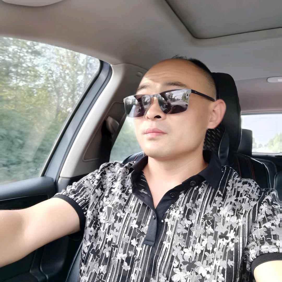 李锦波