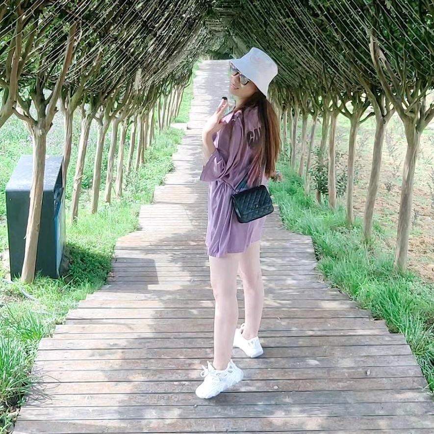 张媚儿（进入橱窗好物分享）