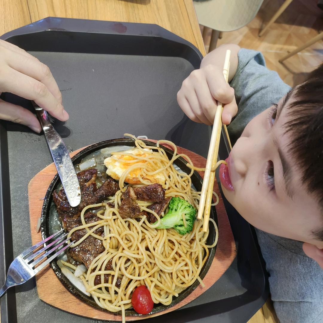 A果果熊