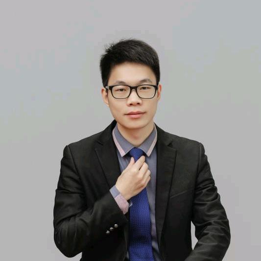 凌晨4点半不睡觉的设计师