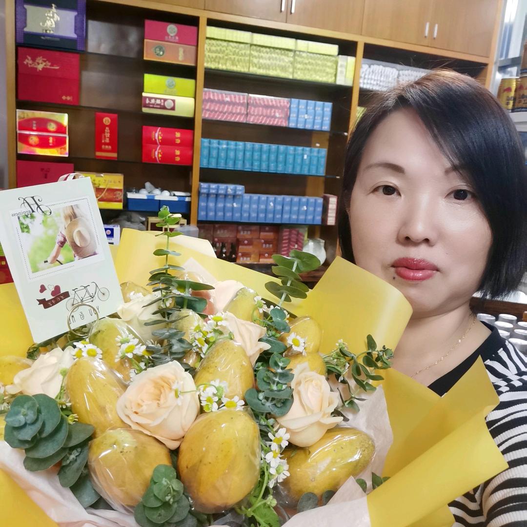 裕万发百货2054049425