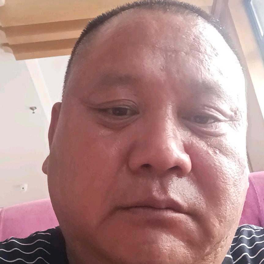 孤独一个人在外漂泊