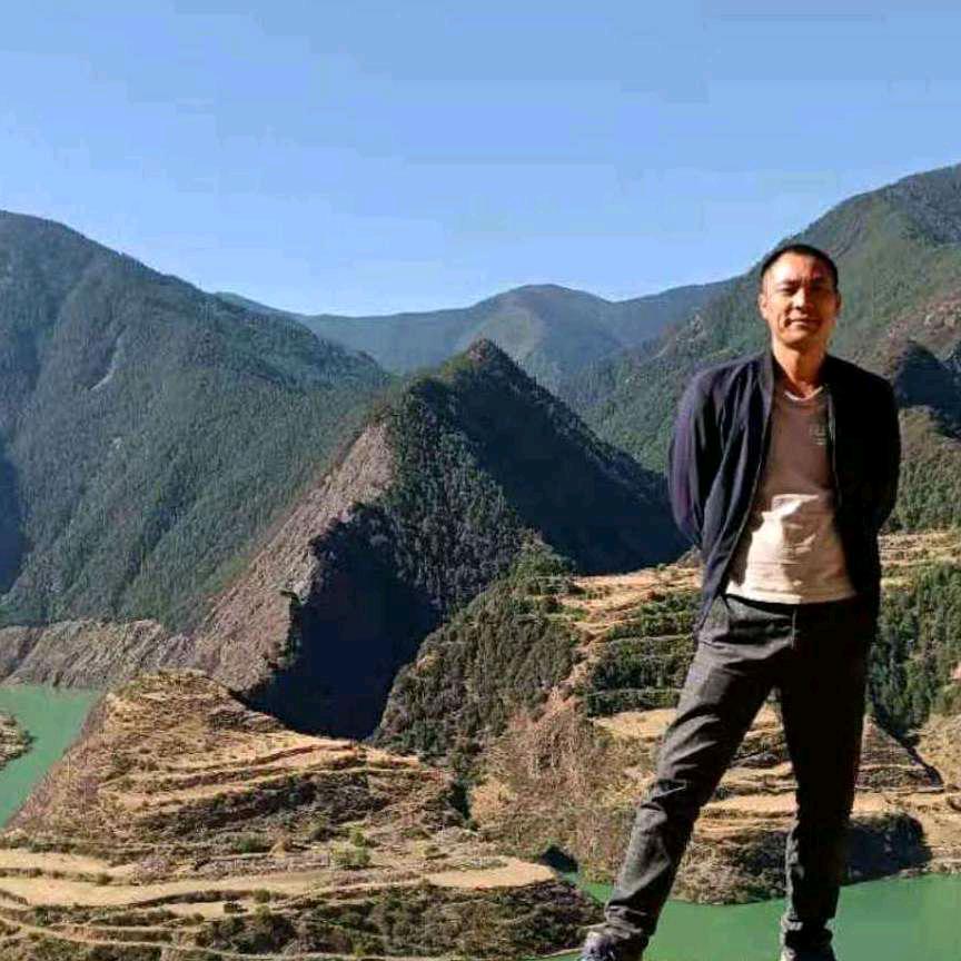 老乔酒龙人
