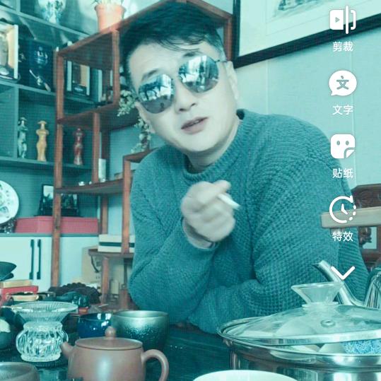 张弓广场，孟伟麻辣鱼头