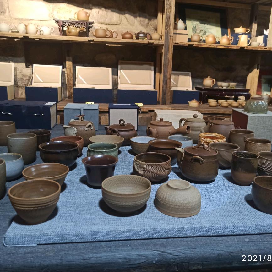 聚记坊(陶瓷水镇店)官方号