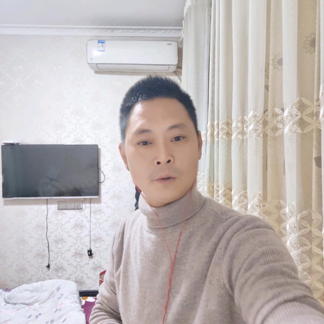李超