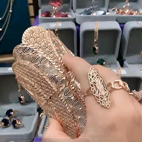 奇曼古丽饰品