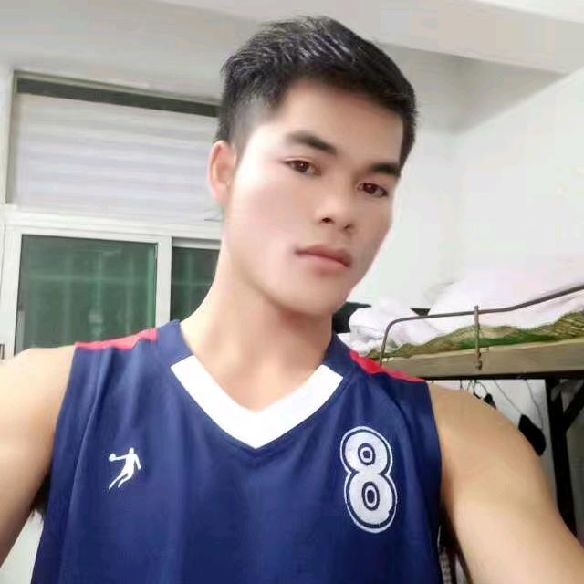 靓仔很忙