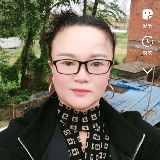 好日子红红火火🌹🌹🍀🍀