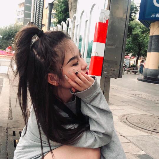 有故事的女人
