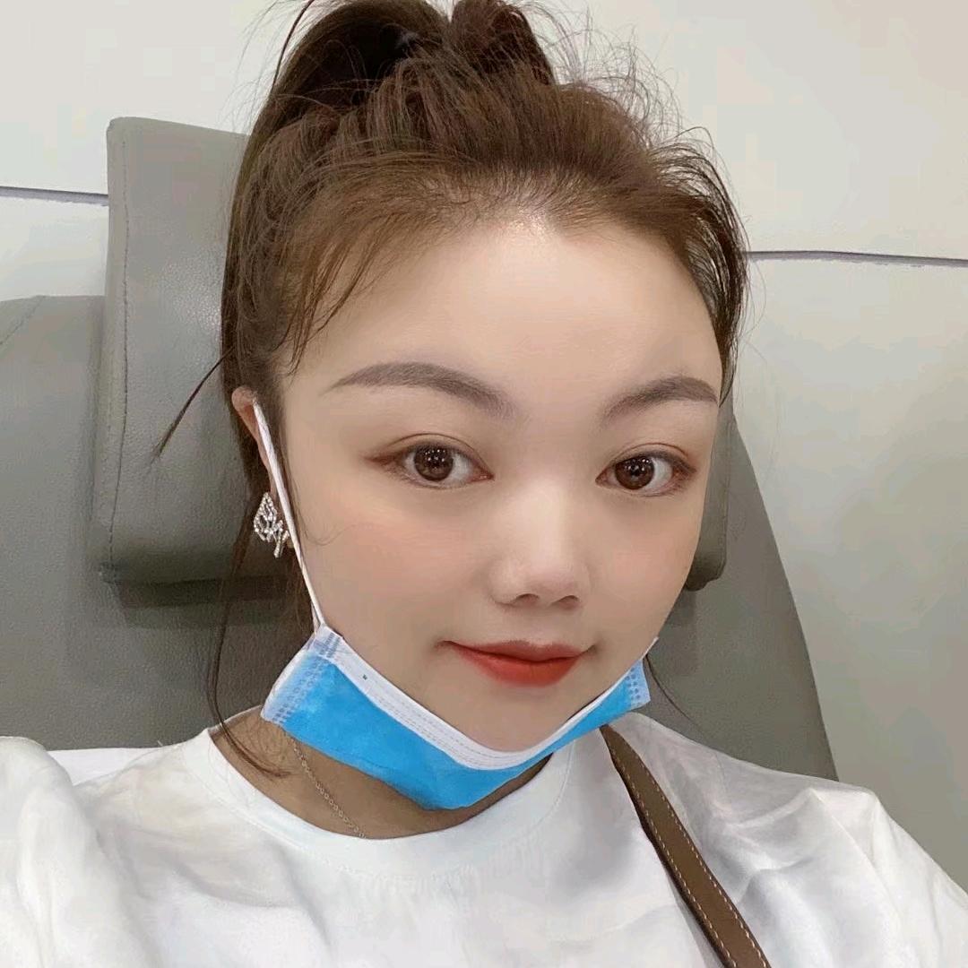 💋薇薇.__