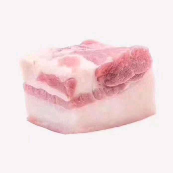 五花肉爱吃冰淇淋