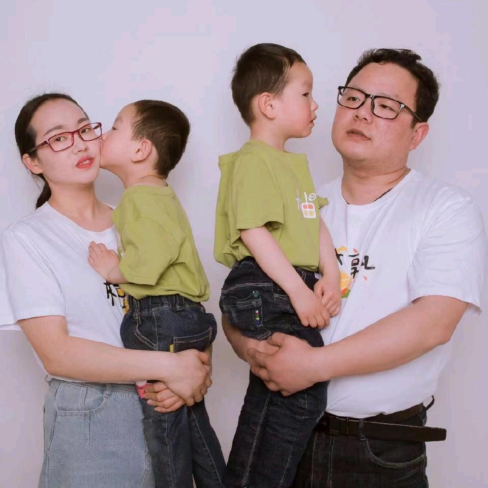 毓弟累了_