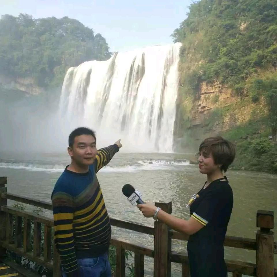 徐彬云