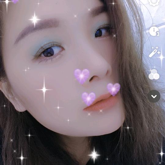 芸芸鲜花店