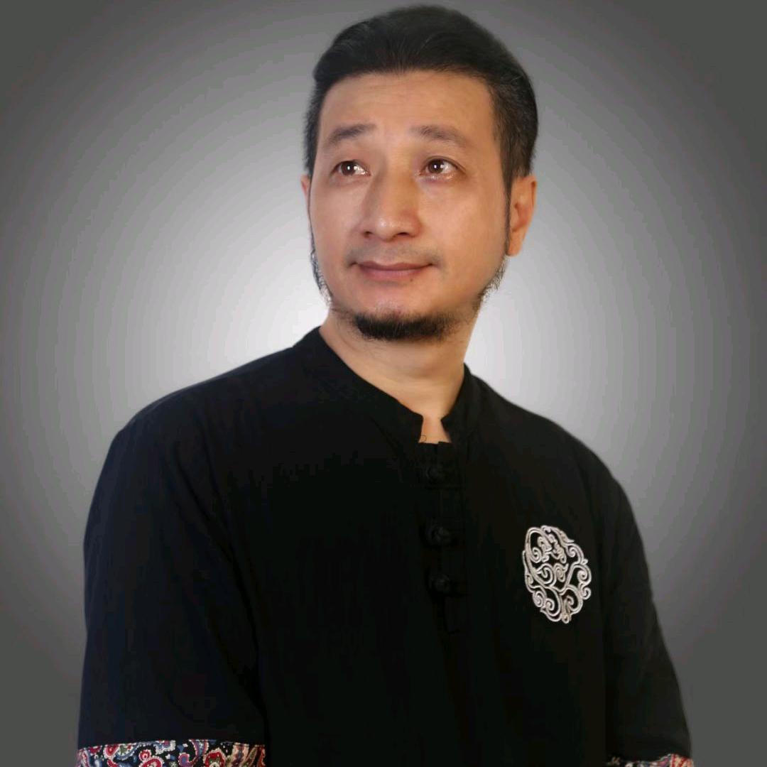 高来标书法艺术