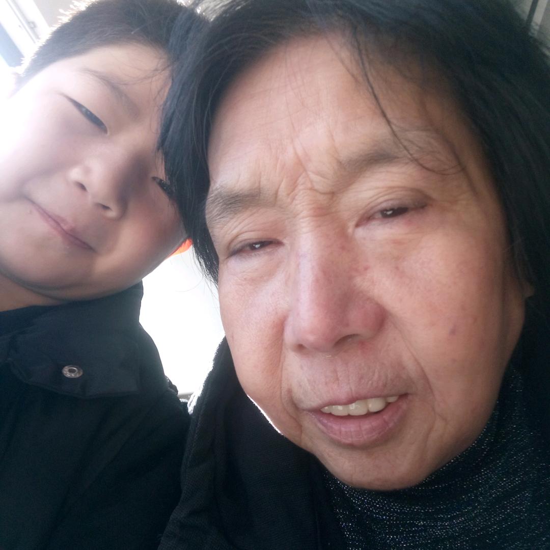卖车子奶奶张二姐