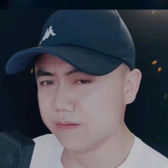 伤感深情落泪🎵