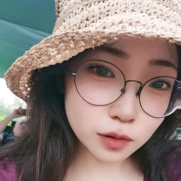 小香猪爱吃大辣椒（Ꮤ）🦁🐰
