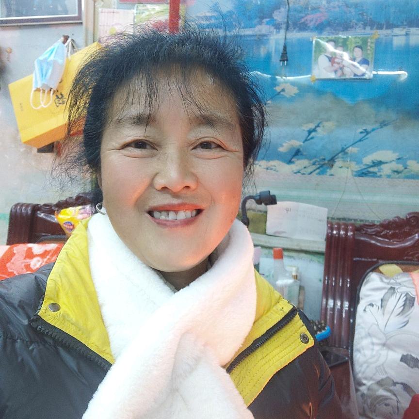 邢梅