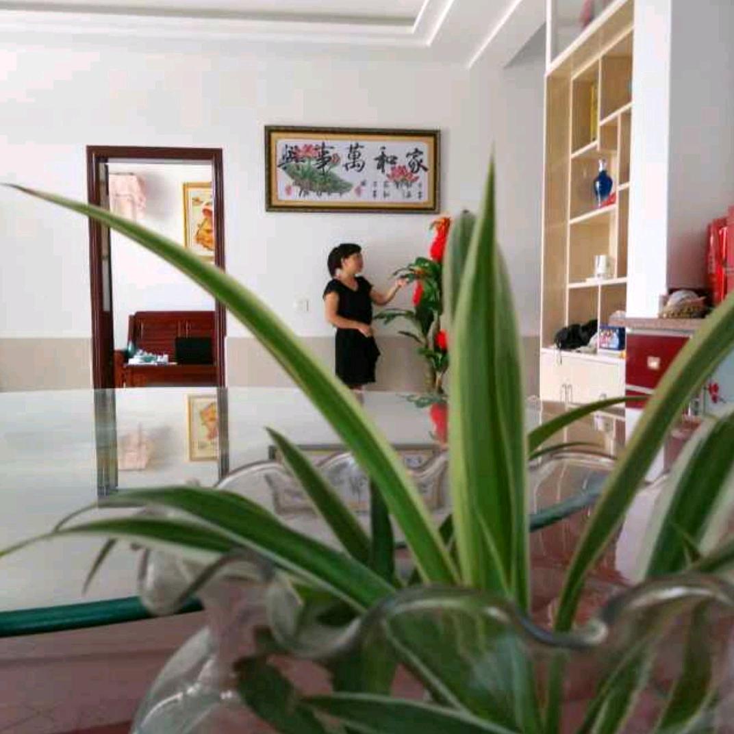 服装手艺人潘姐