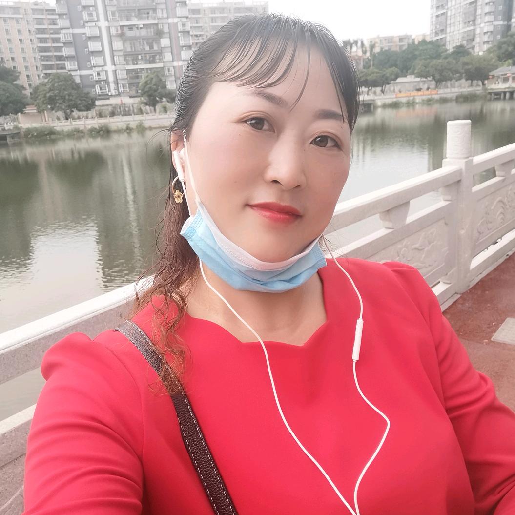 1913102696任姐
