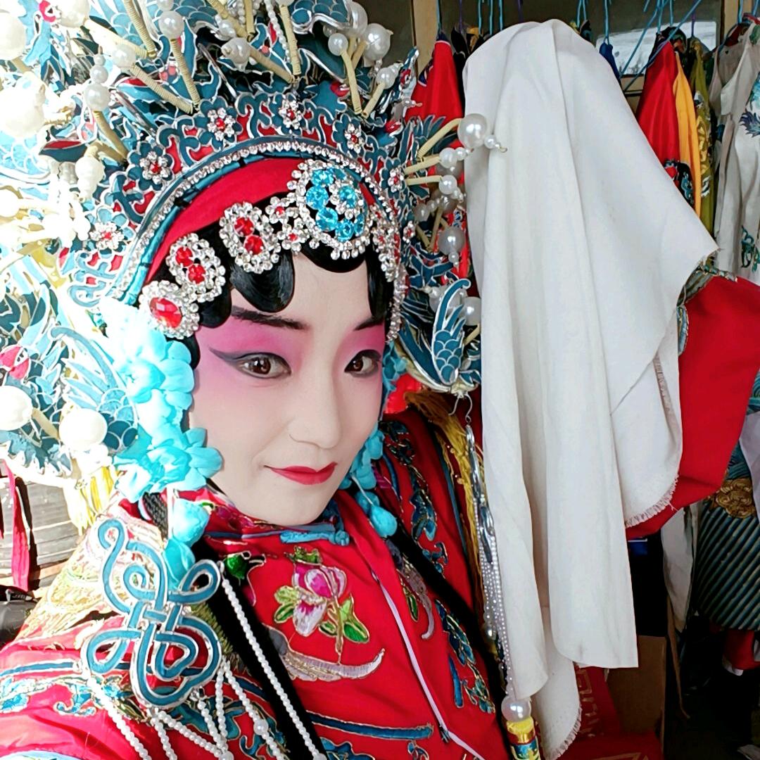 杨跞