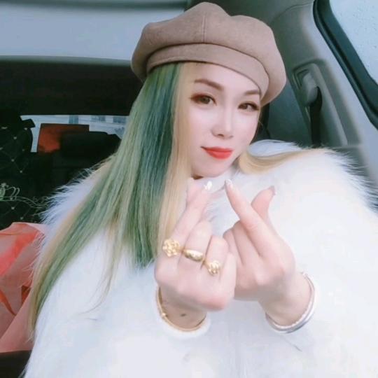 阜阳90后刘诗诗