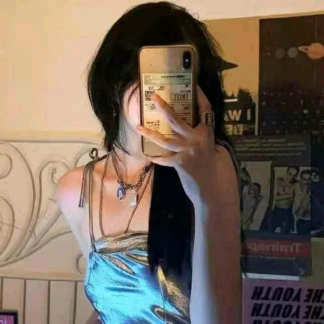 撒泡尿照赵