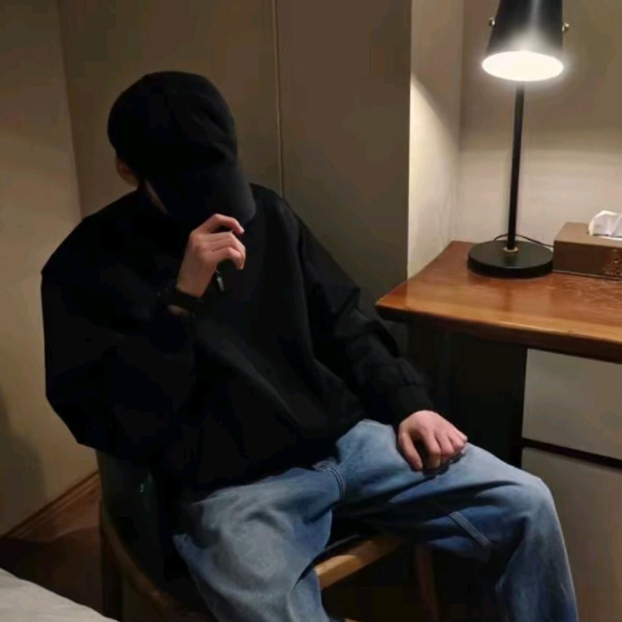 小王ㅤㅤㅤㅤㅤㅤㅤㅤ