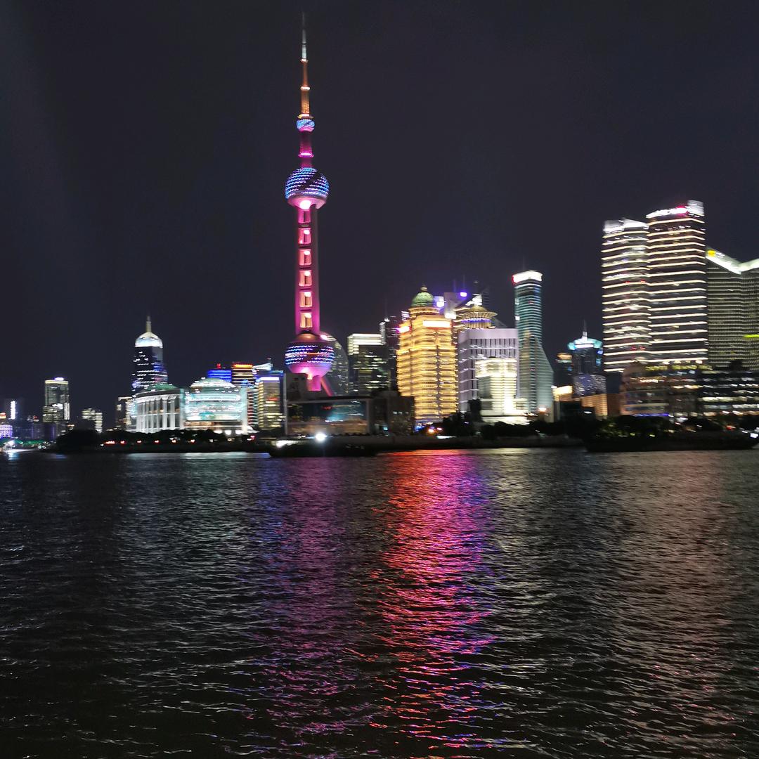 一个人，孤独