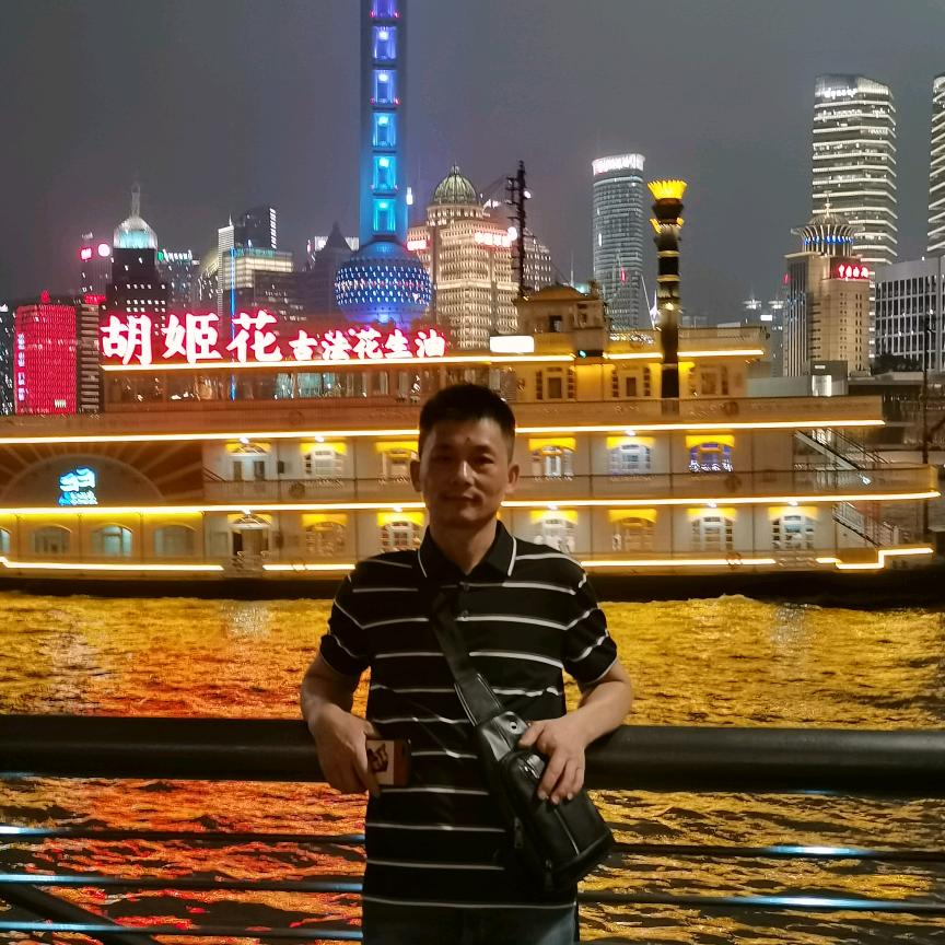 我在农村卖火锅