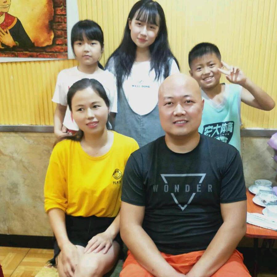 人民公社食堂阿磊