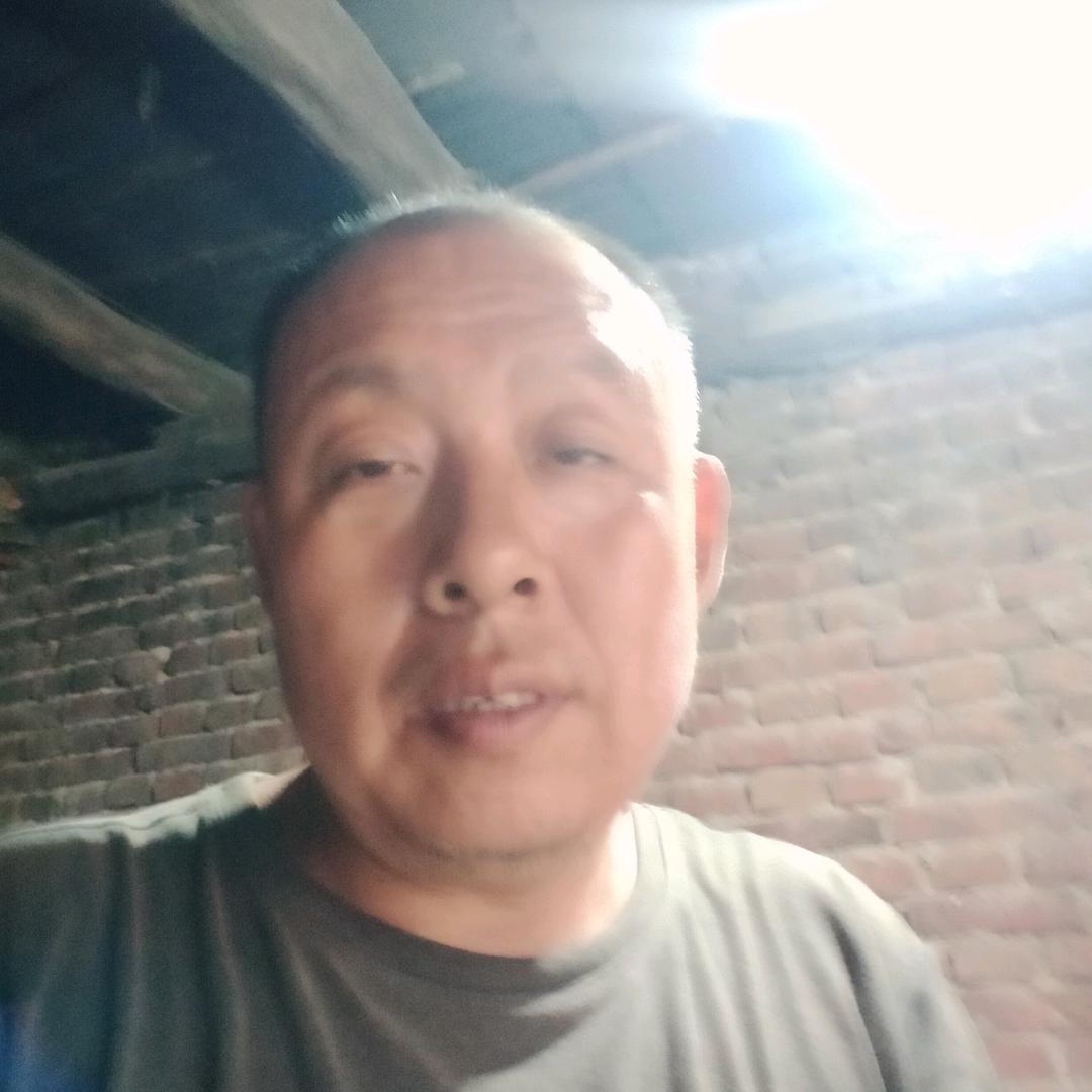 马鲁小帅伙（哇强）