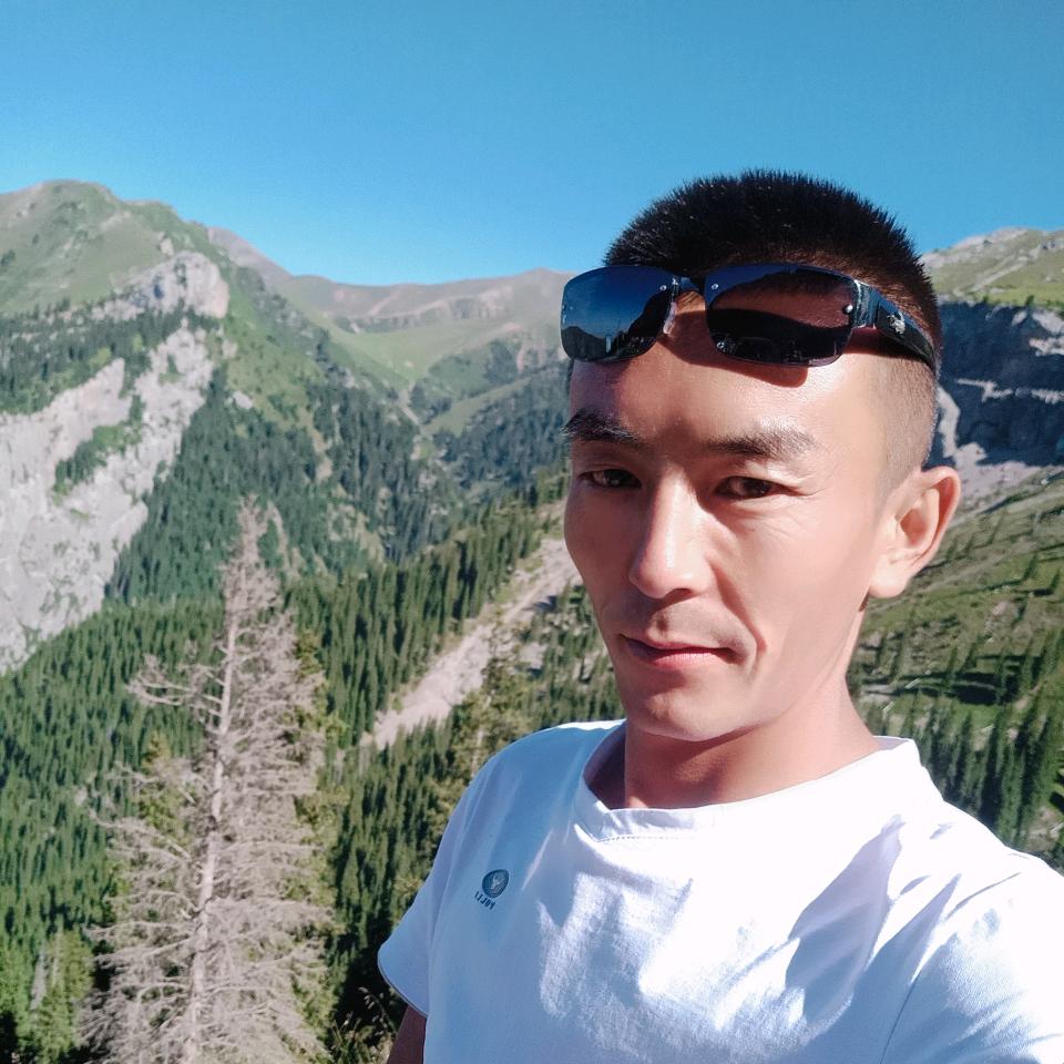 Bei Zui Mao Bas