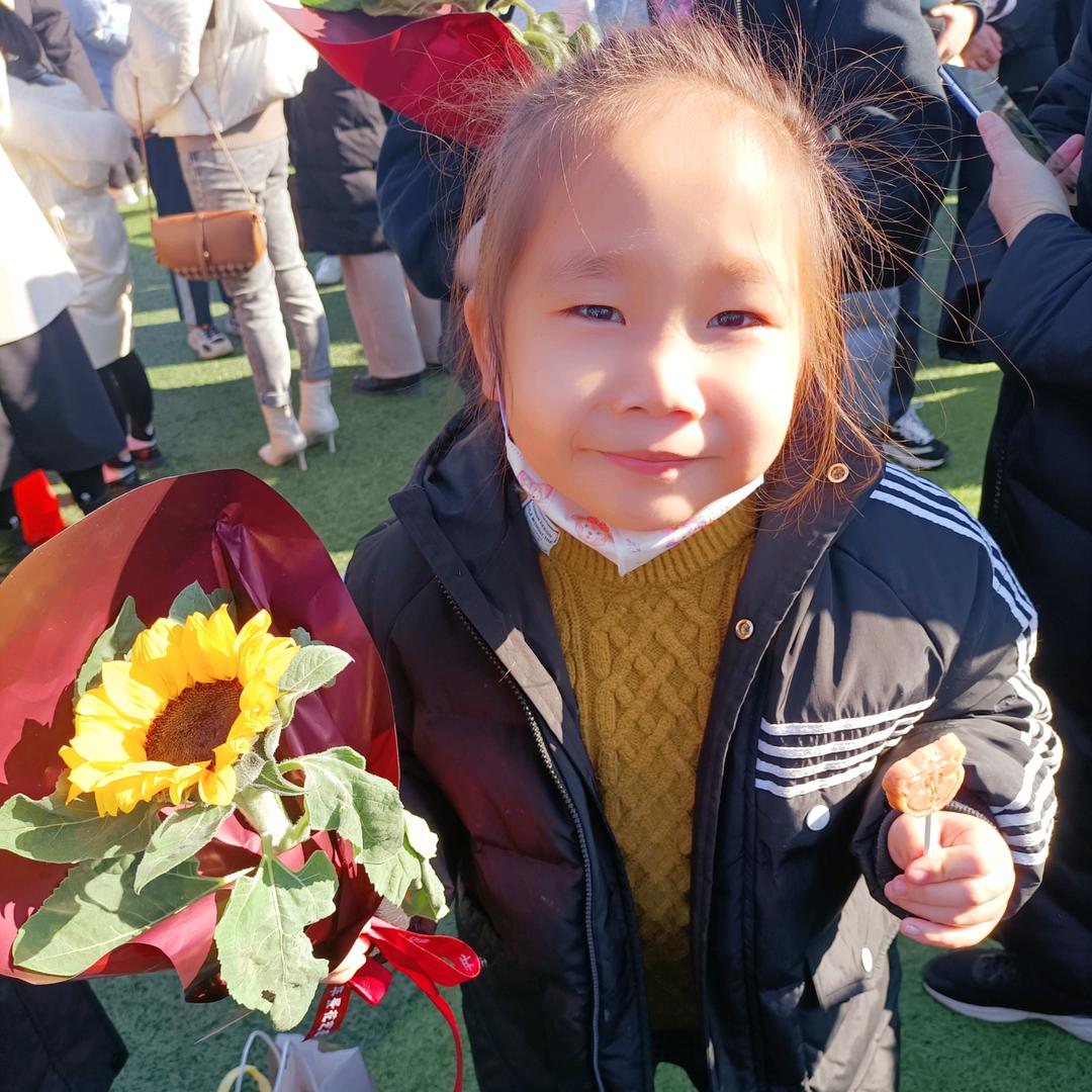 守着阳光守着你💋🌺🌻