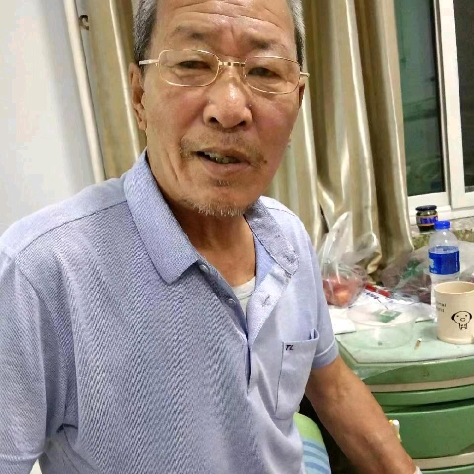 、鞠华德
