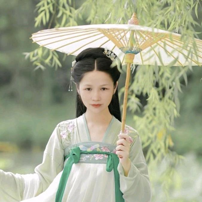 很皮很天真