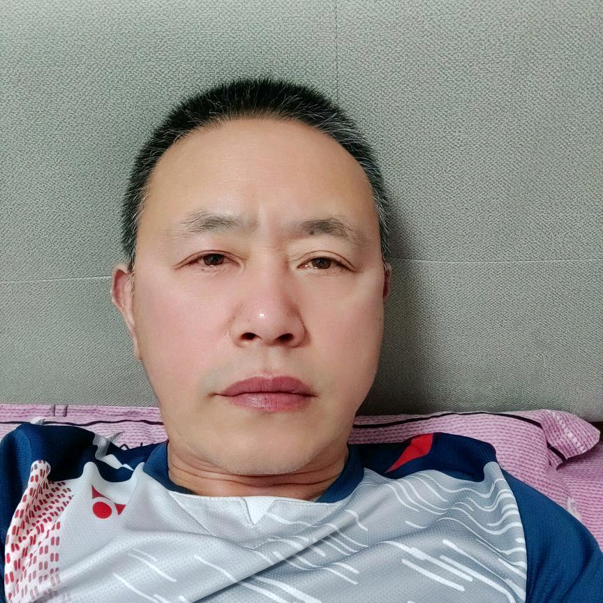 养老护理员明哥