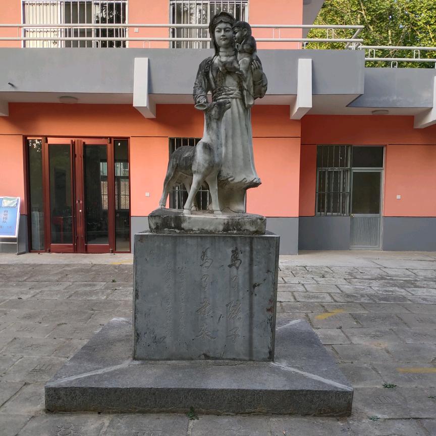 凤凰涅槃，浴火重生