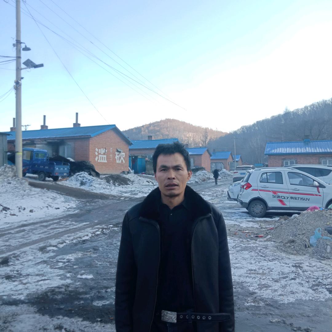 龙行天下
