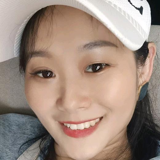溆浦做实木扶手的丽姐（高鹏楼梯）