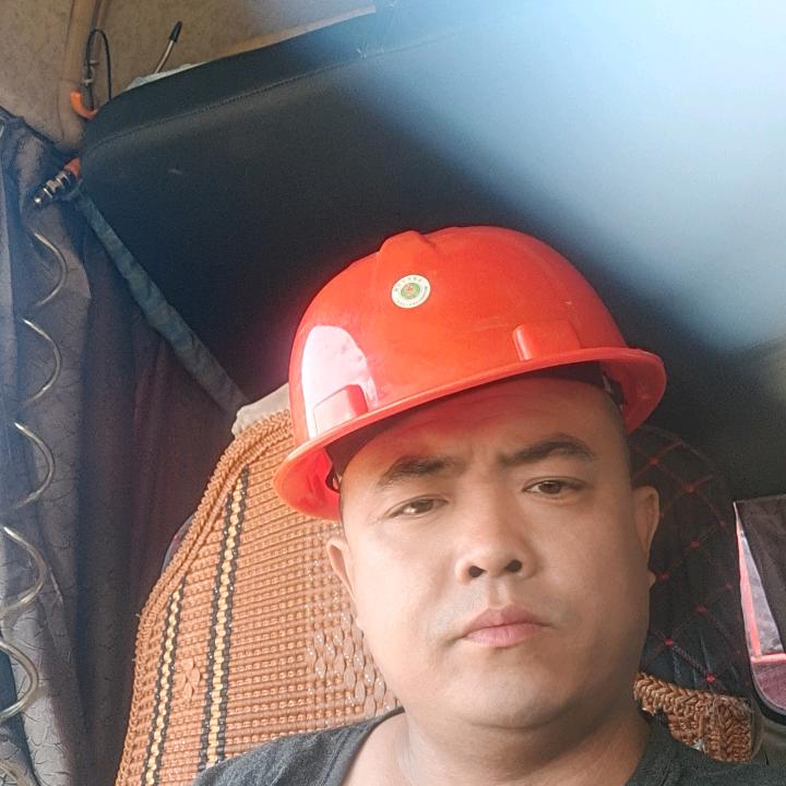卡车。。。。小刘