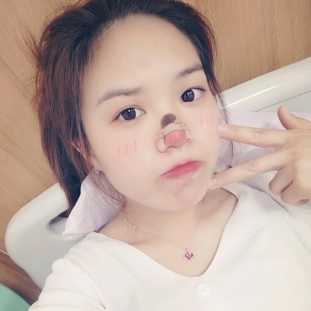 小菜菜吖