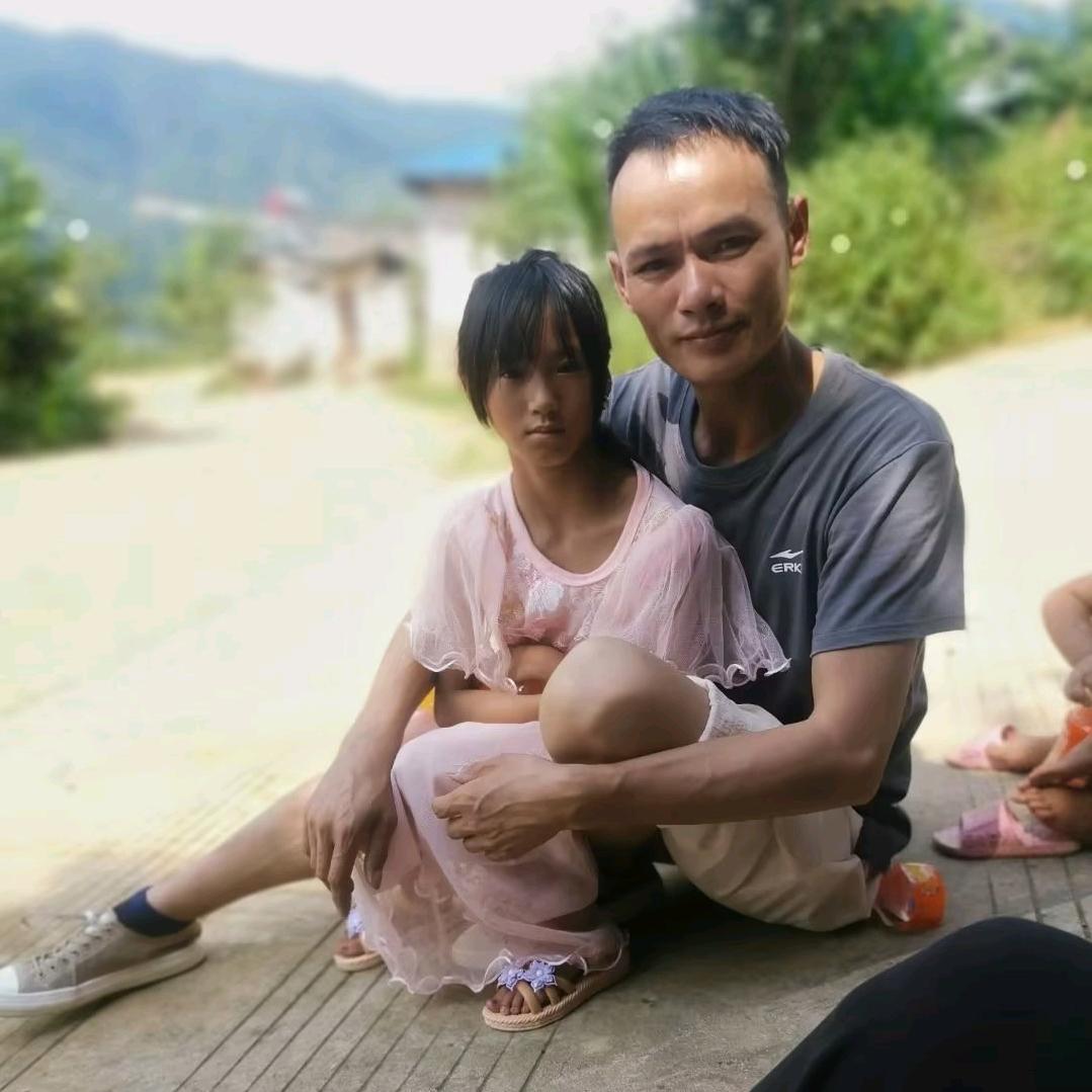 欧阳平