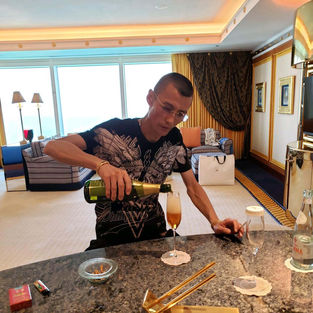 小铃铛