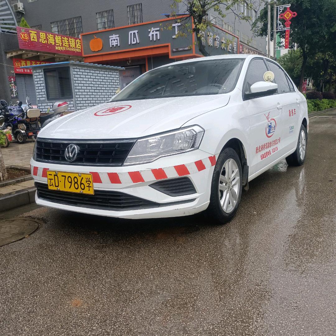 陆良腾博驾校郑老表