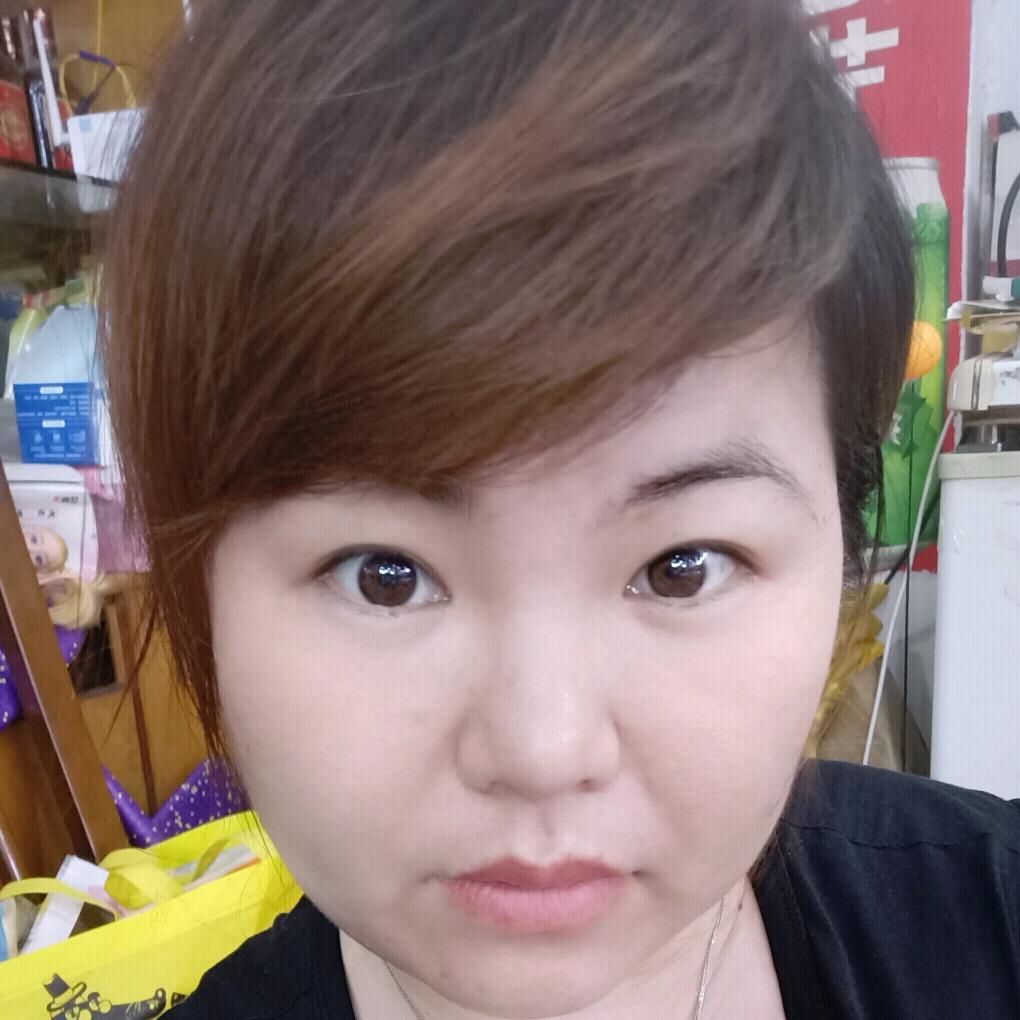 霞卜卜姐