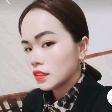 布依族姑娘